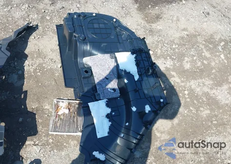 2016 Toyota Rav4 Hybrid Xle from USA, damaged, VIN JTMRJREV0GD024640